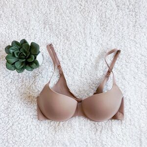 Victoria's Secret lined demi bra